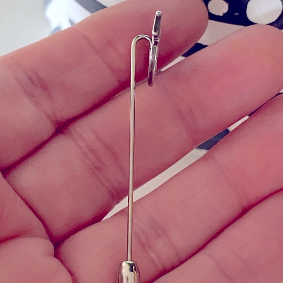 Hard Rock Cafe 1 Year of Service Staff Pin/Brooch Sterling Silver 2" - Picture 5 of 5